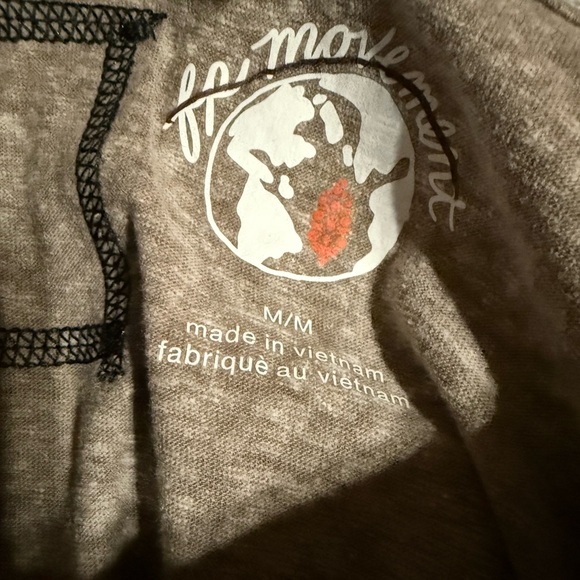 NWOT Free People Movement Imagination Layer Top - Picture 5 of 10